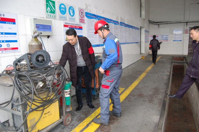 clip_image005.jpg clip_image005.jpg