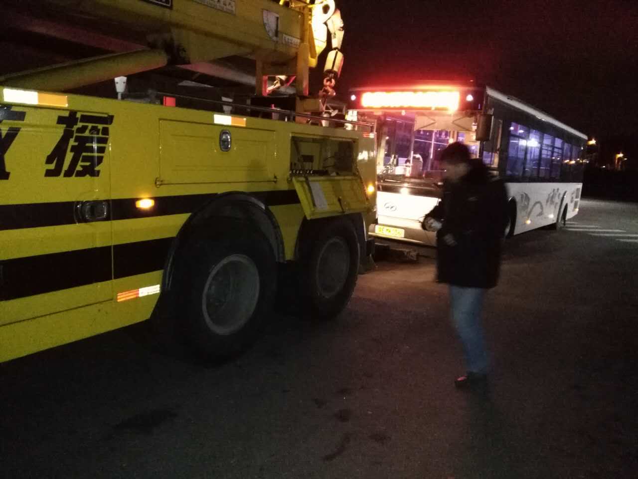 clip_image031.jpg clip_image031.jpg