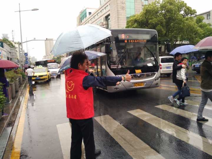 clip_image001.jpg clip_image001.jpg