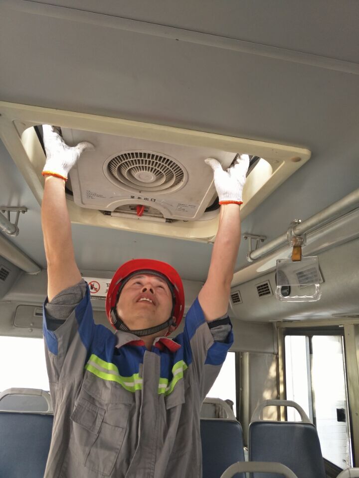 clip_image003.jpg clip_image003.jpg