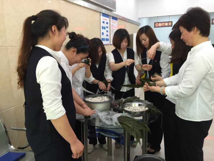 clip_image001.jpg clip_image001.jpg