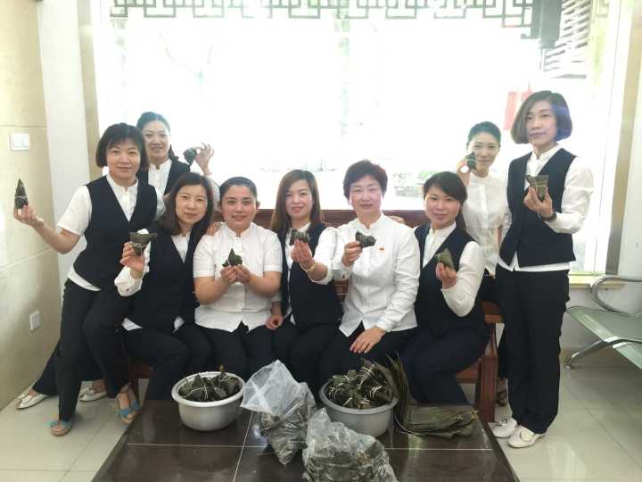 clip_image004.jpg clip_image004.jpg