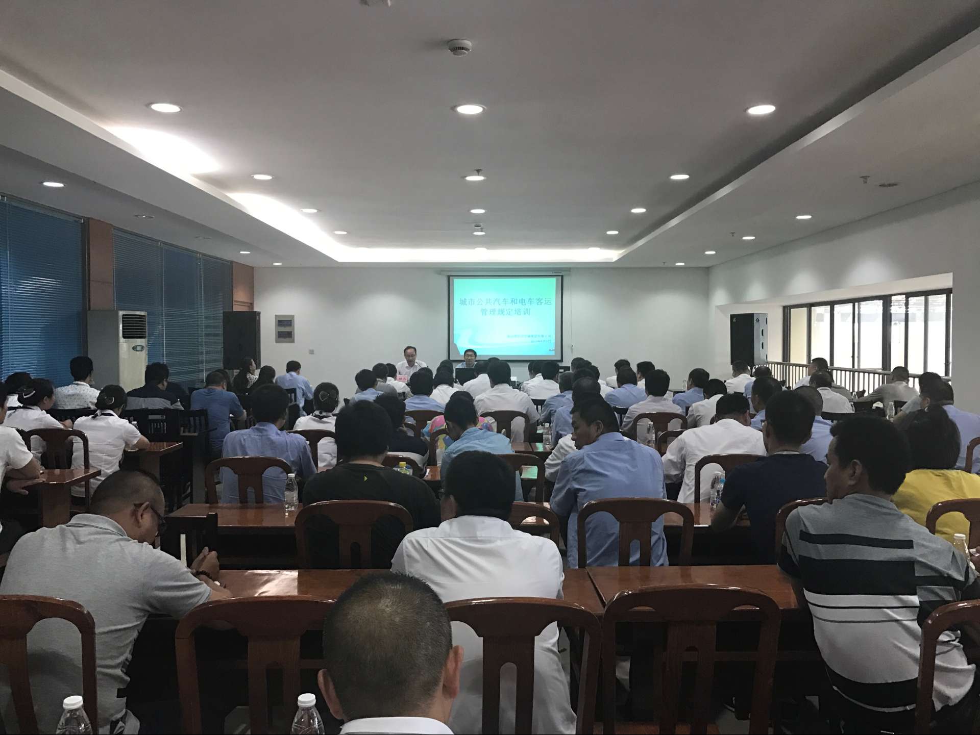 clip_image001.jpg clip_image001.jpg