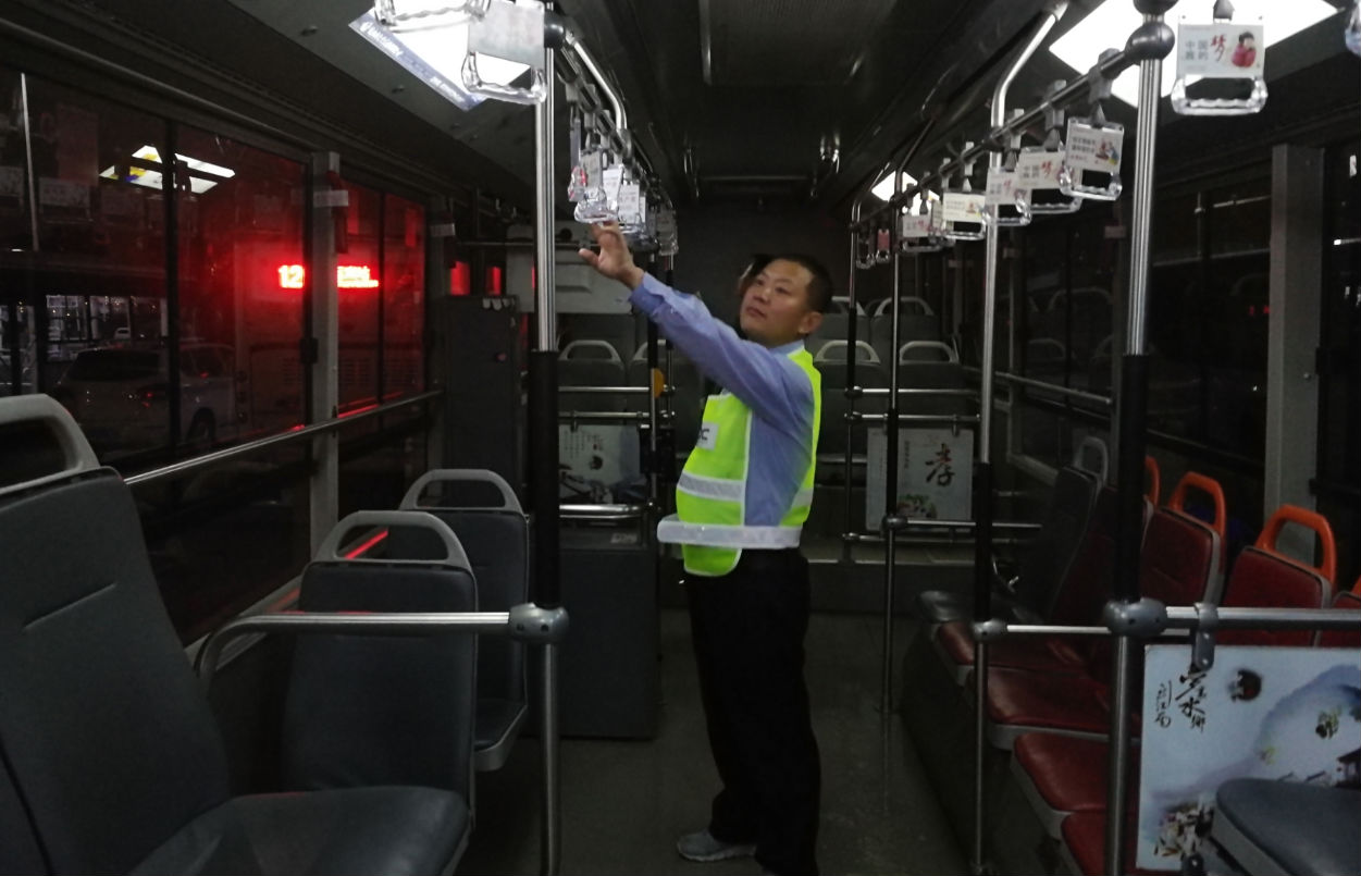 clip_image003.png clip_image003.png