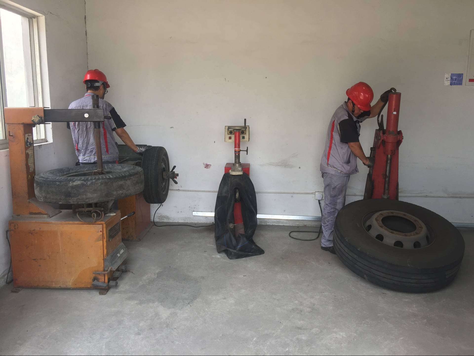 clip_image001.jpg clip_image001.jpg