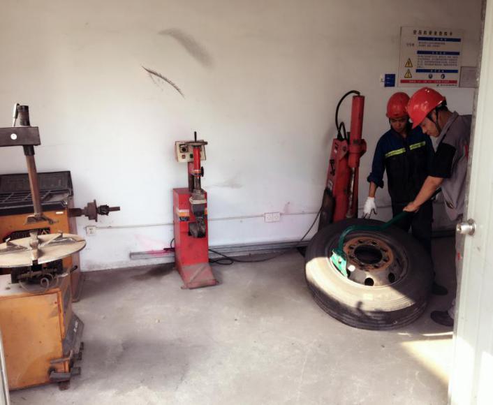 clip_image005.jpg clip_image005.jpg