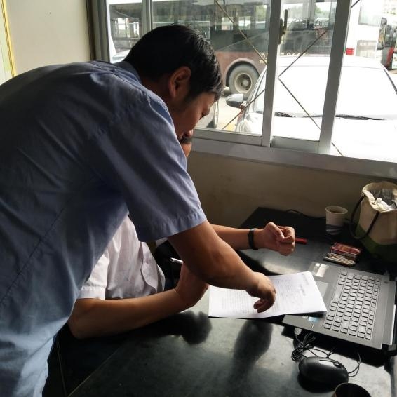 img21873.JPG img21873.JPG