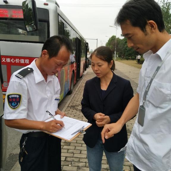 img19301.JPG img19301.JPG