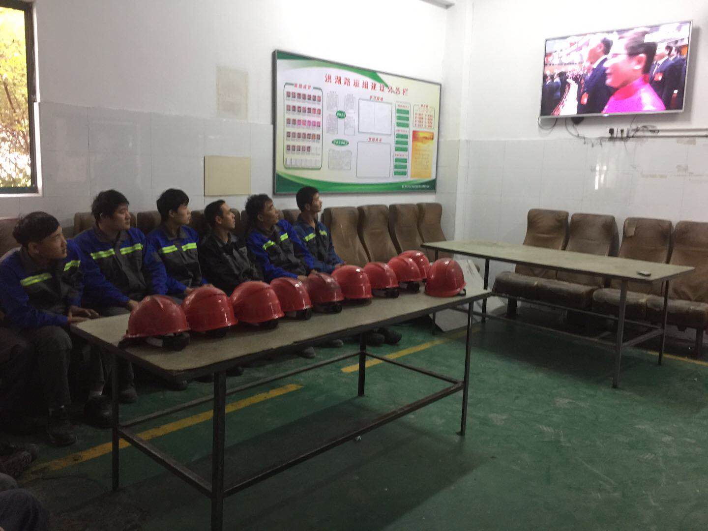 洪湖路2.jpg 洪湖路2.jpg