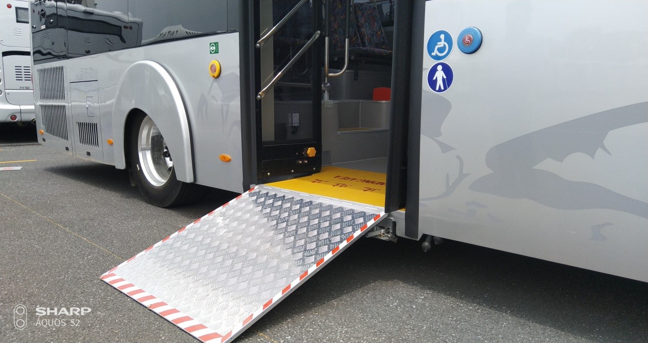 無(wú)障礙設(shè)施.jpg 無(wú)障礙設(shè)施.jpg