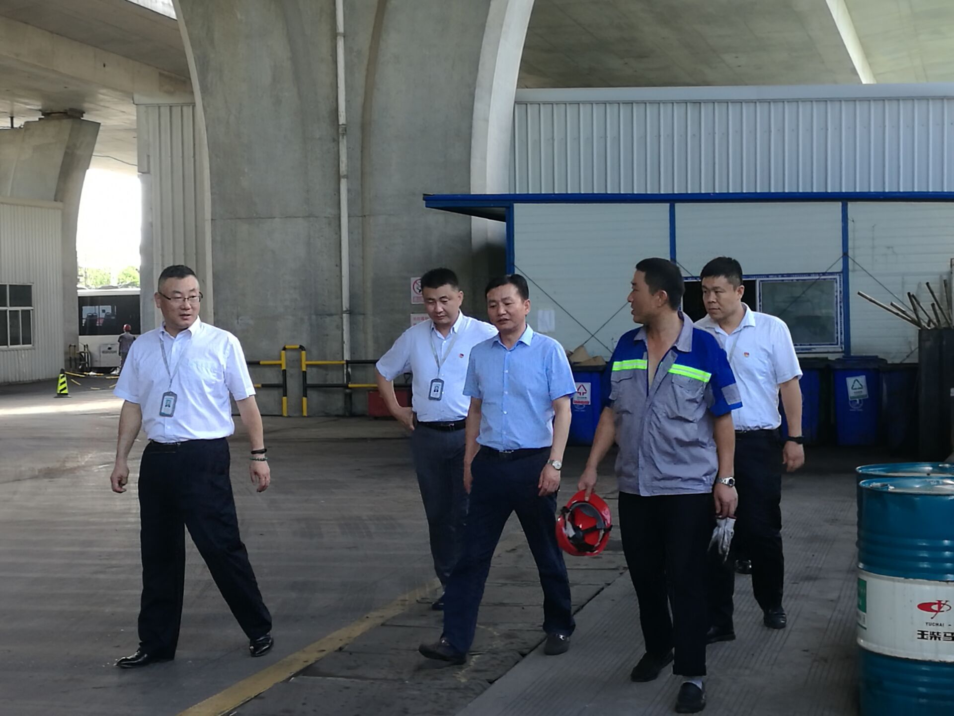 clip_image001.jpg clip_image001.jpg