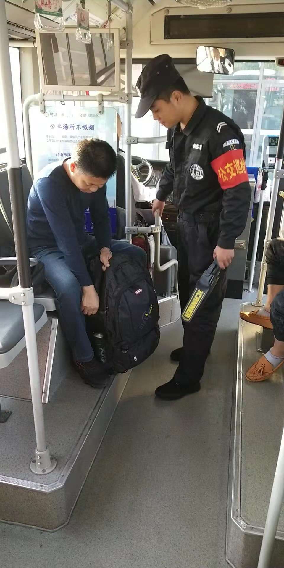 clip_image001.jpg clip_image001.jpg