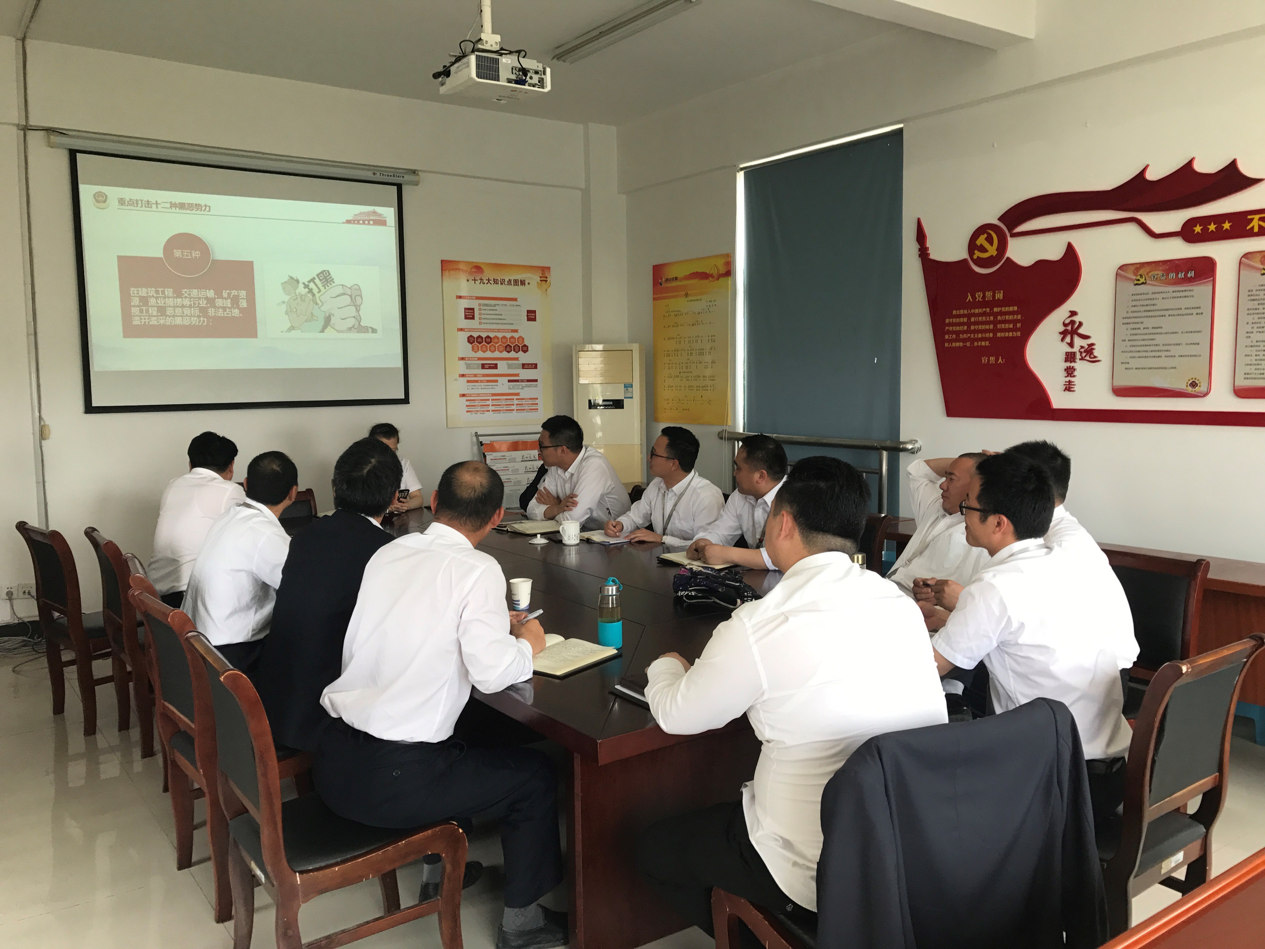 image002.jpg image002.jpg