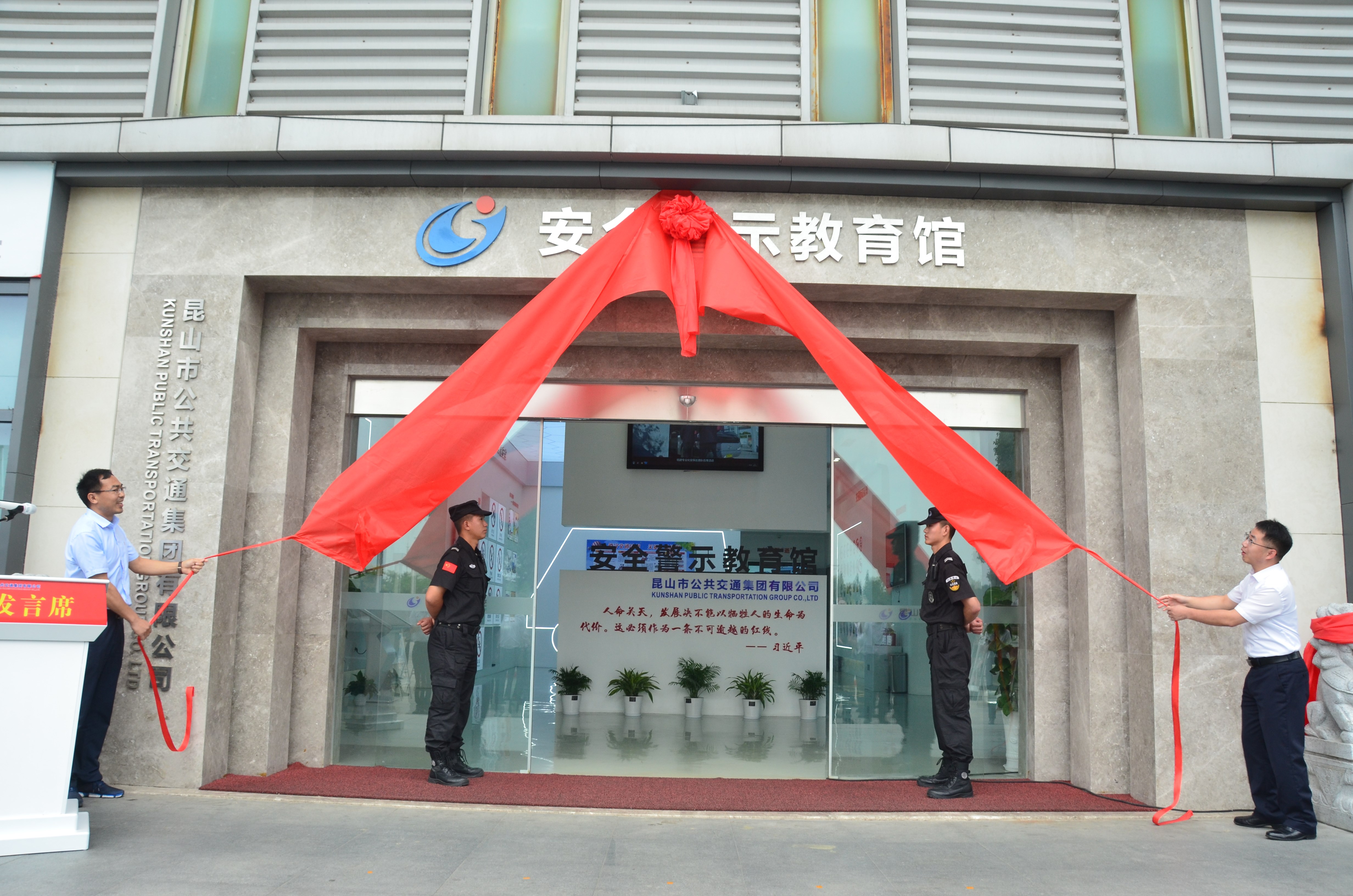 DSC_2997.JPG DSC_2997.JPG