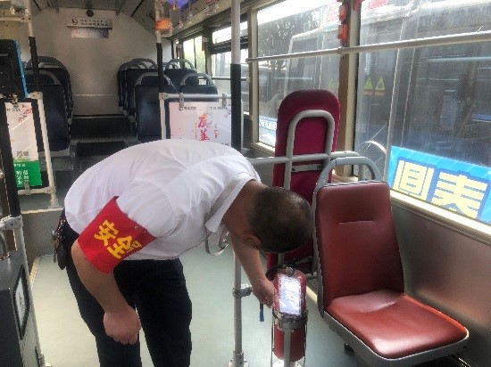 檢查2.jpg 檢查2.jpg