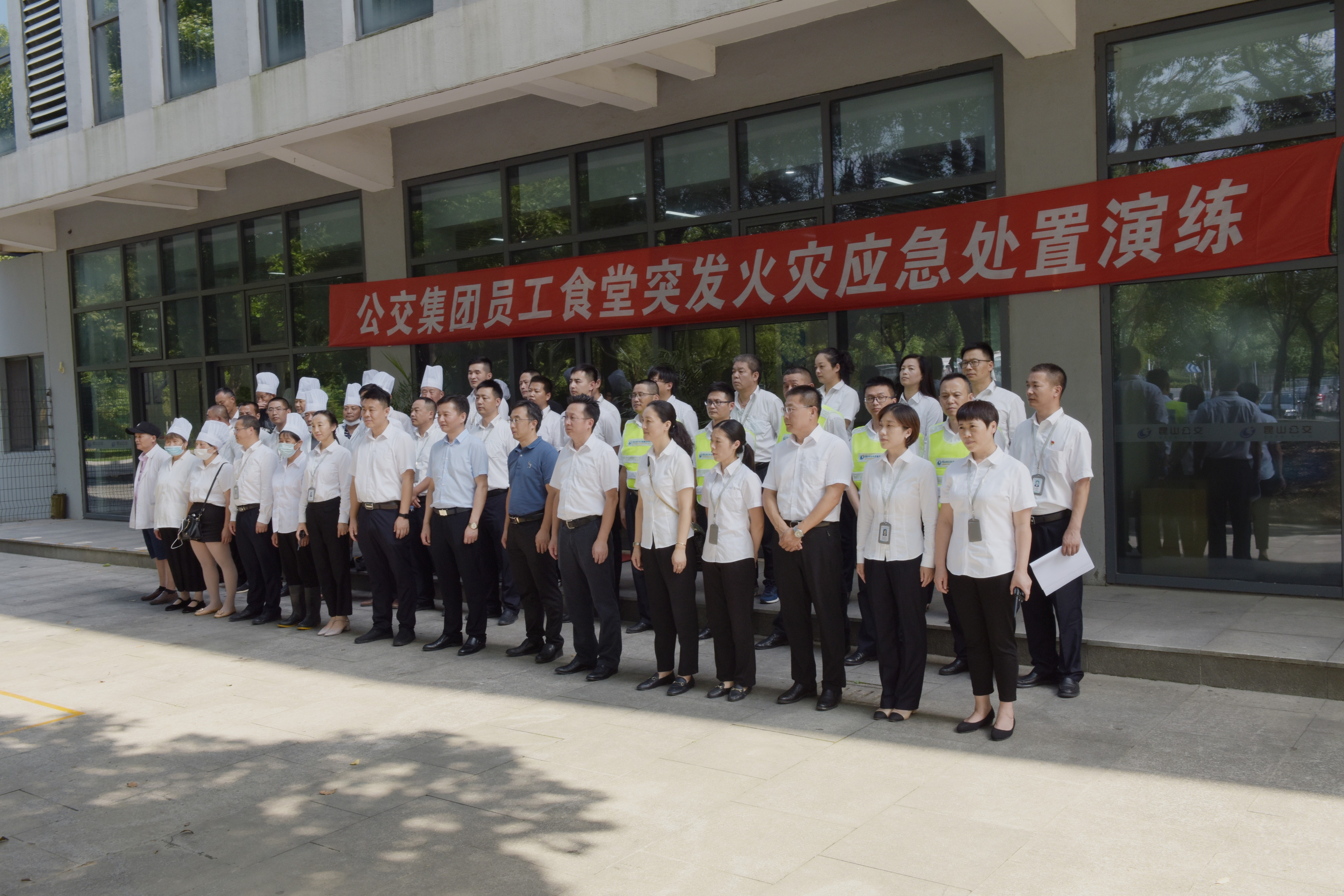 DSC_7913.JPG DSC_7913.JPG